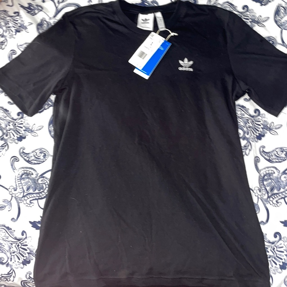 Black adidas t shirt essentials tee